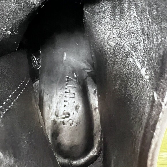 Schutz Back Suede Pointed Toe Wedges With God Chains Women’s 7 - Picture 9 of 10